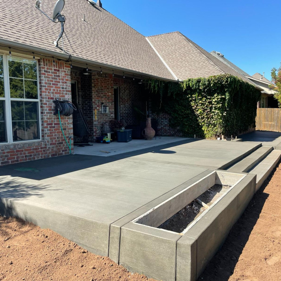 Patio with Flower bed 